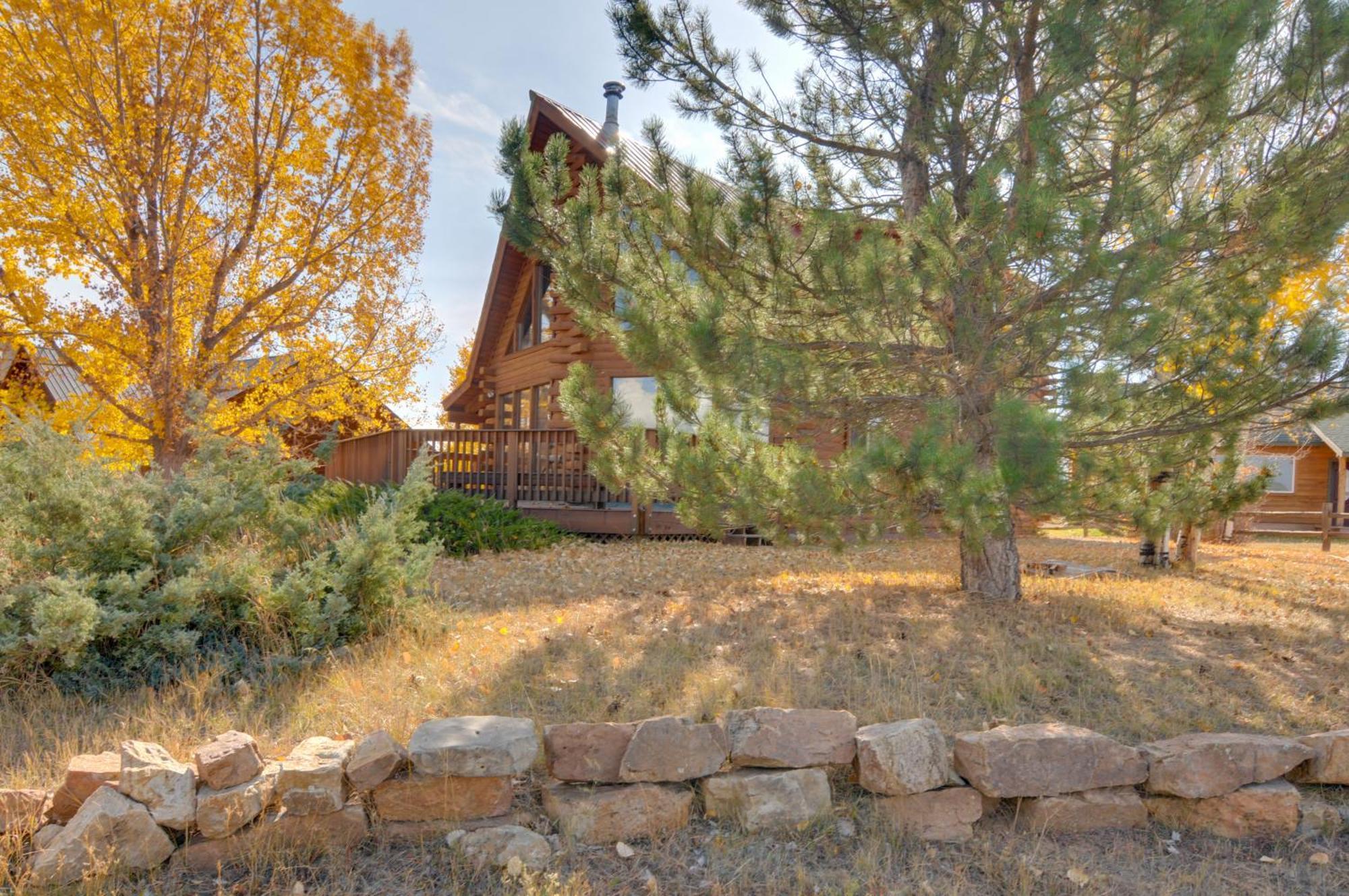 Rustic Village Lake Cabin Escape With Deck And Grill! باغوسا سبرينغز المظهر الخارجي الصورة